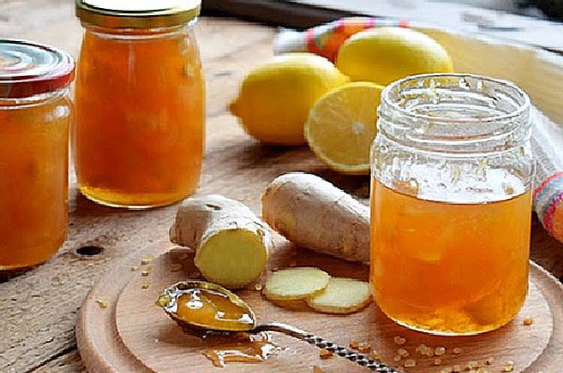  Prepararea gemului de ghimbir, cu miere si lamaie și beneficiile acestuia. Ideal pentru întărirea organismului, tratează răcelile,scade colesterolul.