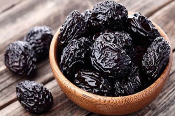  Ce se întâmplă cu corpul tău dacă începi să consumi 3 prune uscate pe zi! ﻿