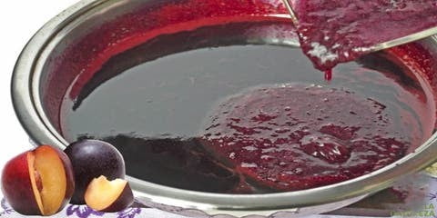  Sirop de prune de casă: combate constipația