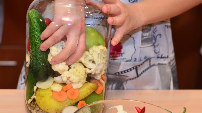  Secretele celor mai bune murături de la Horia Vîrlan