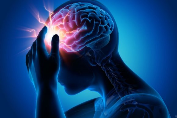 Accident vascular cerebral: cum să recunoști și ce să faci înainte de sosirea medicilor