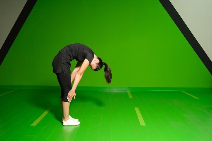  Trei exerciții eficiente pentru sănătatea coloanei vertebrale de la Anna Samylina, expert X-Fit