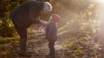  ,,Tatăl meu a plecat de acasă când eu aveam doar câteva luni..”. O reflecție frumoasă și emoționantă despre dragostea bunicilor.