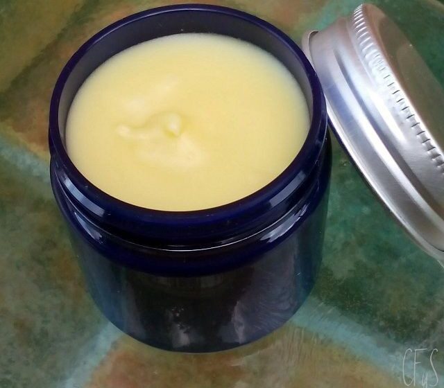  Reumatism, artrită, escare, artroze, diverse dureri de spate și genunchi – unguentul va fi foarte eficient împotriva acestor afecțiuni.