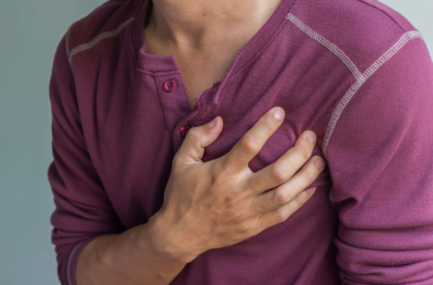  Cauzele durerii în piept: medicul a clarificat simptomele care pot indica patologie cardiacă sau alte boli