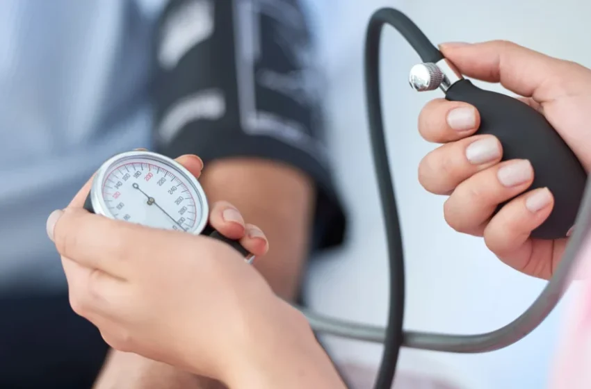  Cum se măsoară corect tensiunea arterială: 5 reguli pentru măsurători precise cu un tensiometru